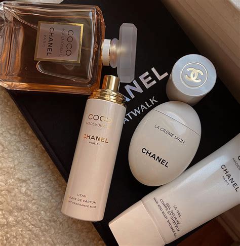 chanel mini skincare|best chanel skin care products.